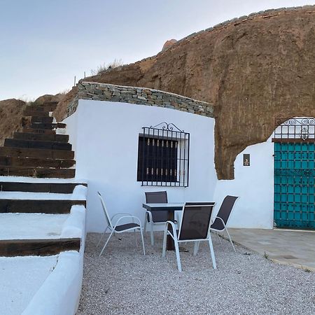 Villa Cuevas Oro Y Arcilla à Guadix Extérieur photo